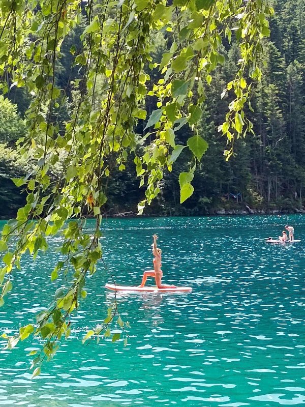 Scheffau_SUP_Yoga_Hintersteiner See